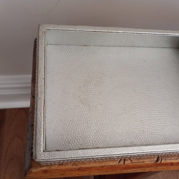 Hold Everything by Williams Sonoma Silver Leather Valet Tray - Picture 3 of 16